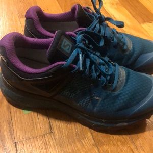 Salomon  gortex shoes